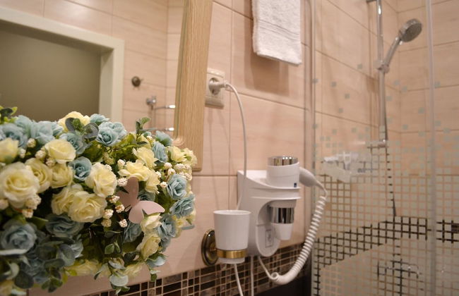 Townhouse Park & House - Photo 36