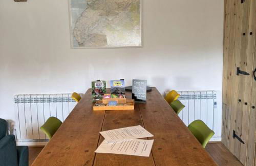 Cowshed Cottage with Log Burner & Shared Dog Field - Foto 22