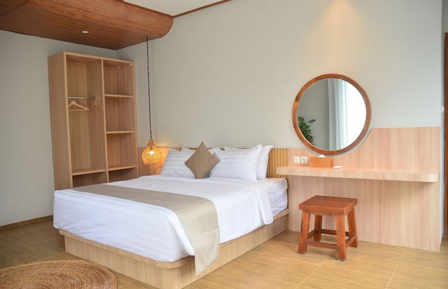 Maplewood Mountain 9BR with Heated Pool - Photo 4