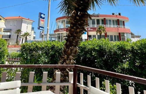 Conero casa- Marcelli di Numana in Via Litoranea 178 Fronte Mare con Pass Parcheggio Gratuito - Foto 3