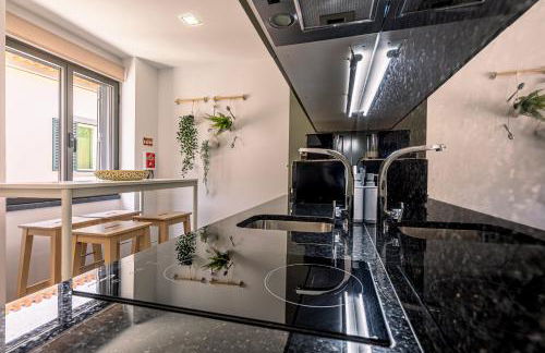 Fort Bay Suite Apartments - Photo 33