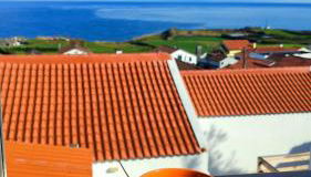 Azure Vista Lodge - Photo 3