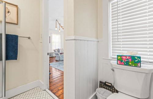 Historic Mystic Home, Walk to Seaport and Downtown - Foto 20