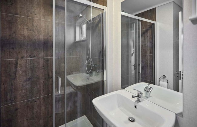 Host Stay Hazelwood Deluxe Lodge - Photo 19