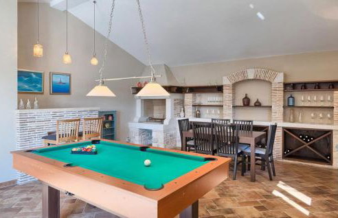 Villa Campi for 10 persons near Pula with large garden, private golf and tennis court, kids playground & wellness area - Foto 7