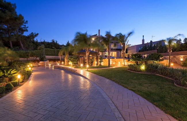 Quinn Hill Luxury Villa - Photo 22