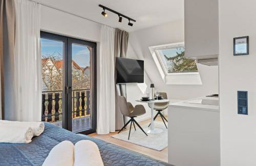 1-2 Personen - Parkplatz - Fahrradgarage - Zentrum - Küche - Balkon - WLAN - Klima - Foto 10