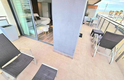 Ideal for families on the beach in Barcelona with a pool - Photo 24