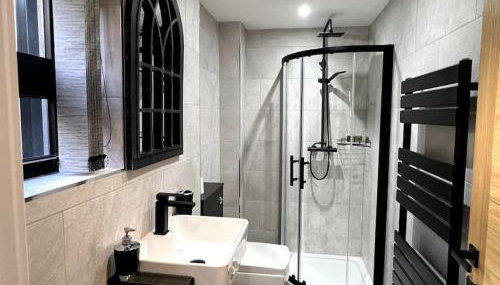 Modern Studio Apartment Near Glenfield Hospital - Foto 2, Shower