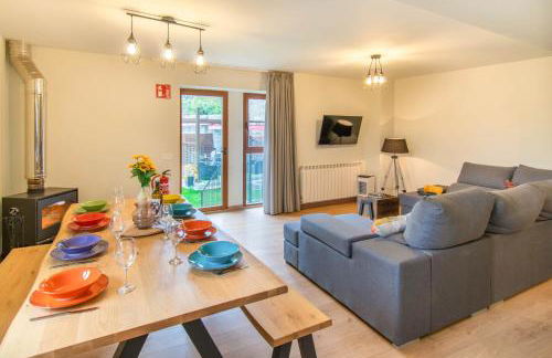 Preciosa casa rural con jardin cerca de Pamplona - Foto 3