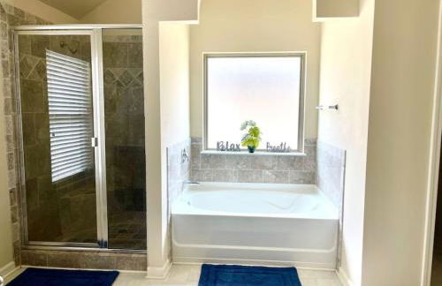 Spacious Home, Patio, Yard, WiFi, Near Speedway - Foto 5