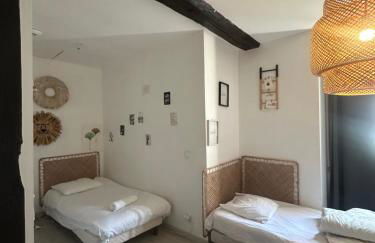 Maison bohème centre ville avec parking - Foto 8