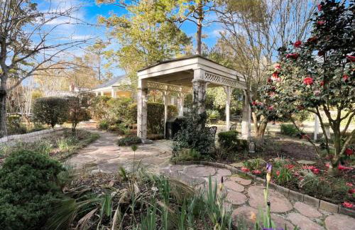 The Jensen Inn & Flowertown Bed and Breakfast - Foto 25