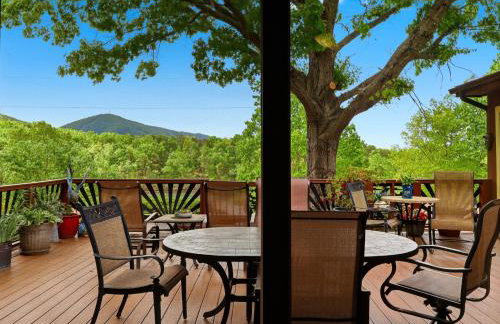 Lake Escape to an Elegant 4 Br Home 3 bath Home - Foto 46