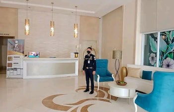 Cecillian Place Condotel - Photo 2