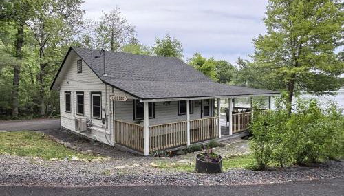 Lakefront Haven Modern Cottage - Foto 3