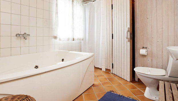 6 Person Holiday Home in Blavand - Foto 3, Tratamientos de spa