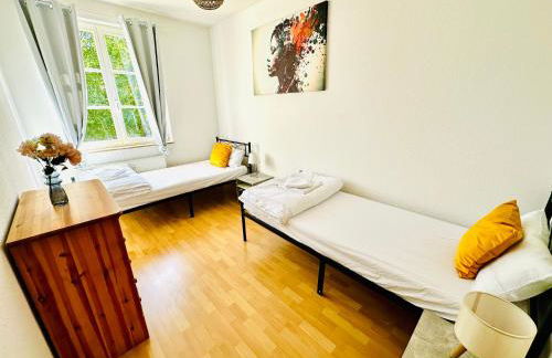 Stötteritz Holiday Apartment - 3 Rooms - 6 People - 5 beds - Balcony - Great public transport 11 minutes to the city - Foto 21