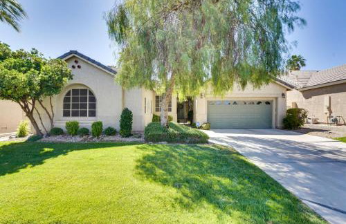 Upscale Henderson Hideaway with Private Patio! - Foto 29