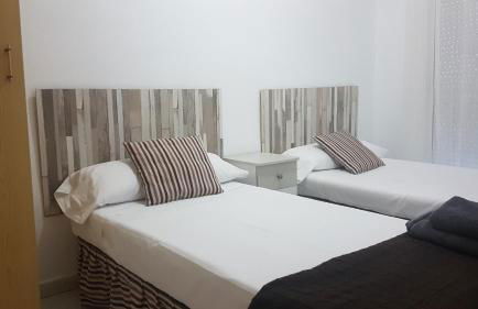 Apartamentos la Bastida - Foto 15