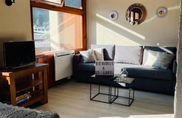 Les Cimes 55 m2 - PISCINE INTÉRIEURE Vue Montagne Centre Village - PARKING - avec LINGE et MÉNAGE de fin de Séjour Compris - Foto 1