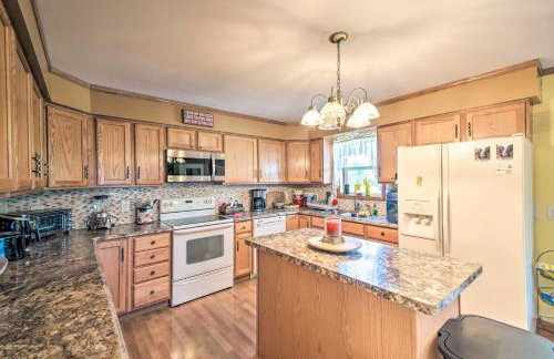 Chic Apple River Escape with Fire Pit! - Foto 11