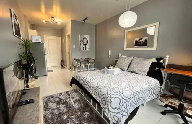 The Gramercy Residence Makati Suite Amazing View - Photo 1