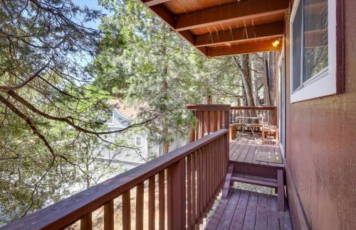 Rimforest Retreat with Fireplace and Mountain Views! - Foto 26