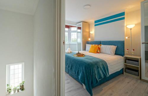 Gaia Cottages 3BR Home with Parking,WIFI,Garden,EV & Desk - Foto 8