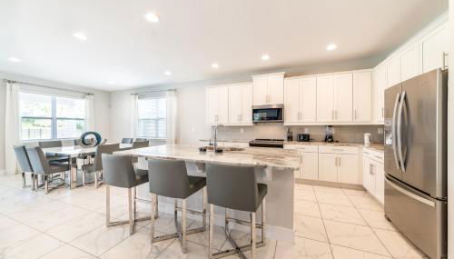 Magnificent Home Near Disney With Theater Room, Pool Table, Waterpark & Resort Access At Encore Resort Reunion - 7448Mr - Foto 4