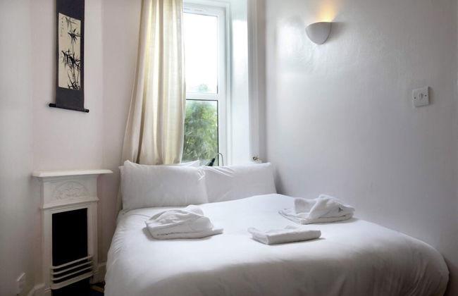 Central and Spacious 2 Bedroom Flat With Garden - Foto 2