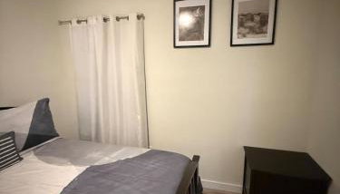 Spacious 3 bedroom 2 bath home in Downtown - Foto 3
