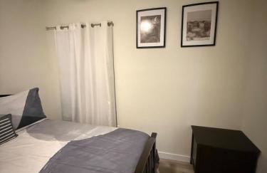 Spacious 3 bedroom 2 bath home in Downtown - Foto 3