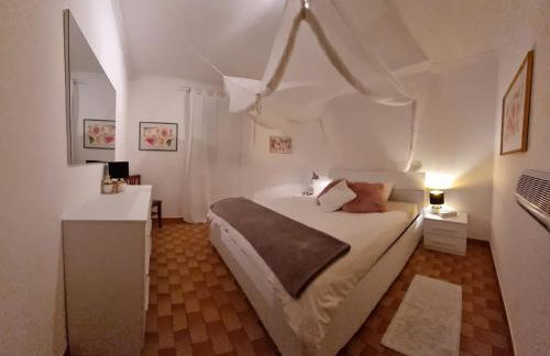 Villa Mareluna with pool - Photo 8