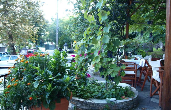 Heliodora Deluxe Triple Room 3 - Foto 7