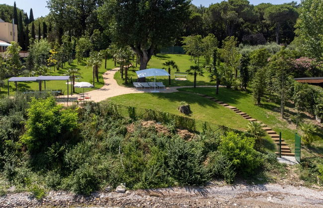 Charming Green and Blue Villa by Wonderful Italy - Photo 61