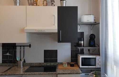 ESTUDIO IDEAL 2 EN VIGO PARA VACACIONES Y TRABAJO - Foto 3