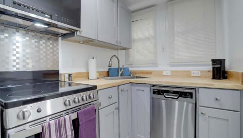 Sojourn Studio Cosmopolitan Pad 5 Min from Metro - Foto 2