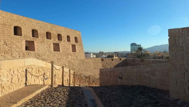 Tour in Melilla - Photo 3