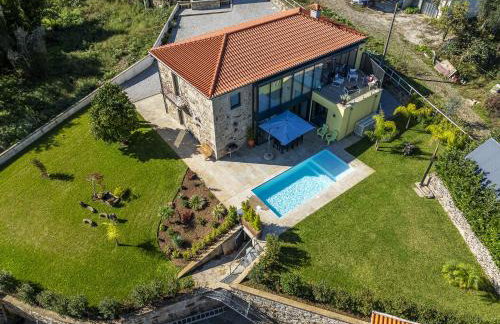 Villa with private Pool and Garden - Foto 1