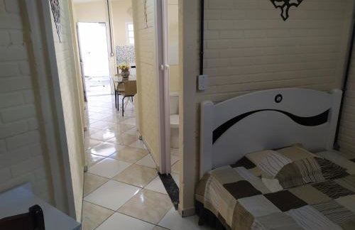 Pousada - Flat - Kitnet - Mobiliada, Confortável e Perto de Tudo - Foto 10