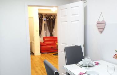 Glasgow Comfortable and Modern 3 Bedroom Mid Terraced Villa - Foto 24