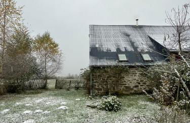 Ancienne grange typique nichée au cœur du Cantal - Photo 29