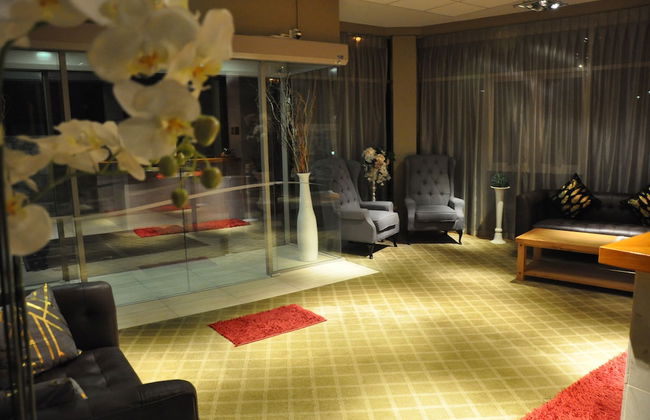 Ocean Breeze Hotel - Photo 4