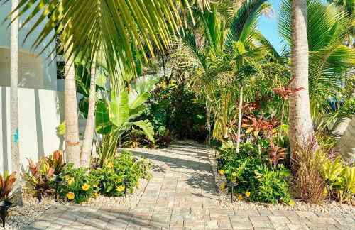 Charming Studio w Pool One Mile to Beach Pets Welcome - Foto 29