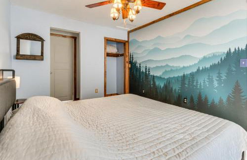 3 Mi to Blackwater Falls Mtn Retreat with Hot Tub - Photo 16