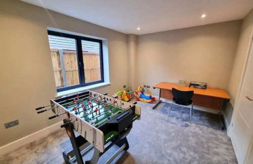 Brand New, Stunning Beachside House - Foto 12