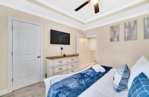 Cozy 2B Townhouse King Bed Free Parking TV in BRs - Foto 5