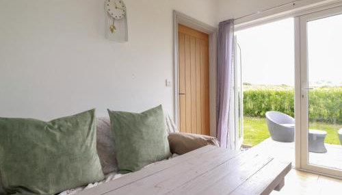 The Tinystore - Photo 3