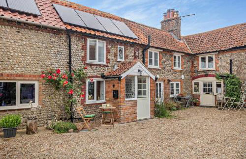 2 Bed in Bodham oc-t27775 - Photo 2